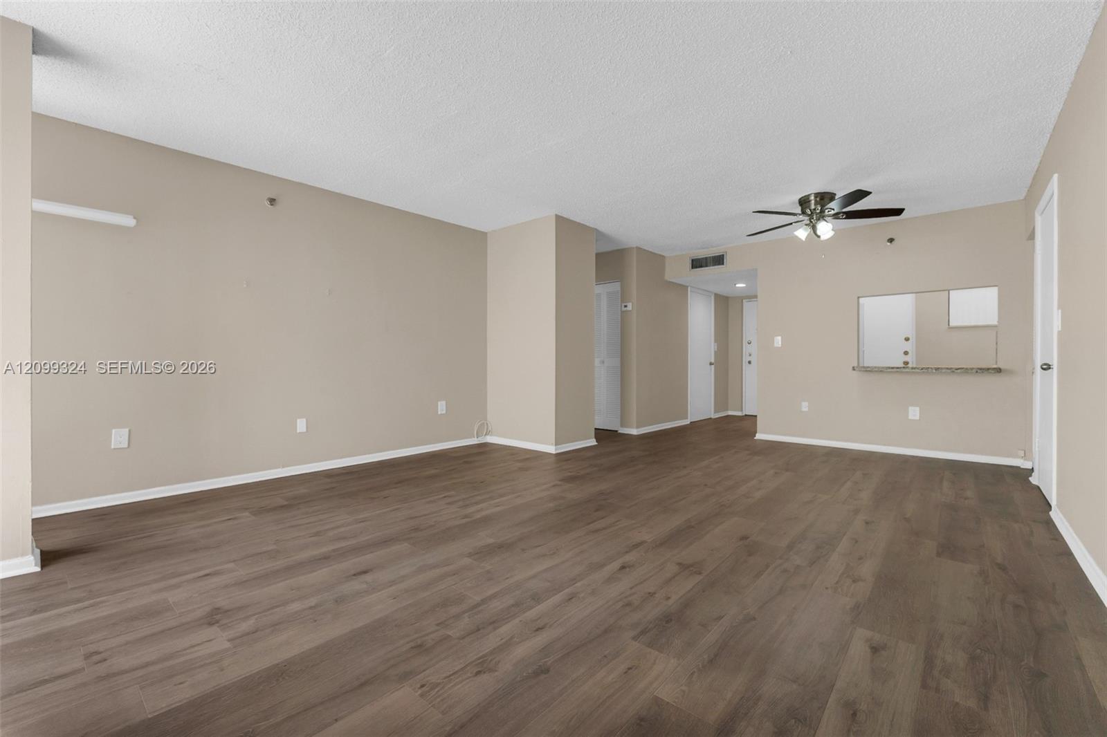 6830 Indian Creek Drive 6d Property Photo 13