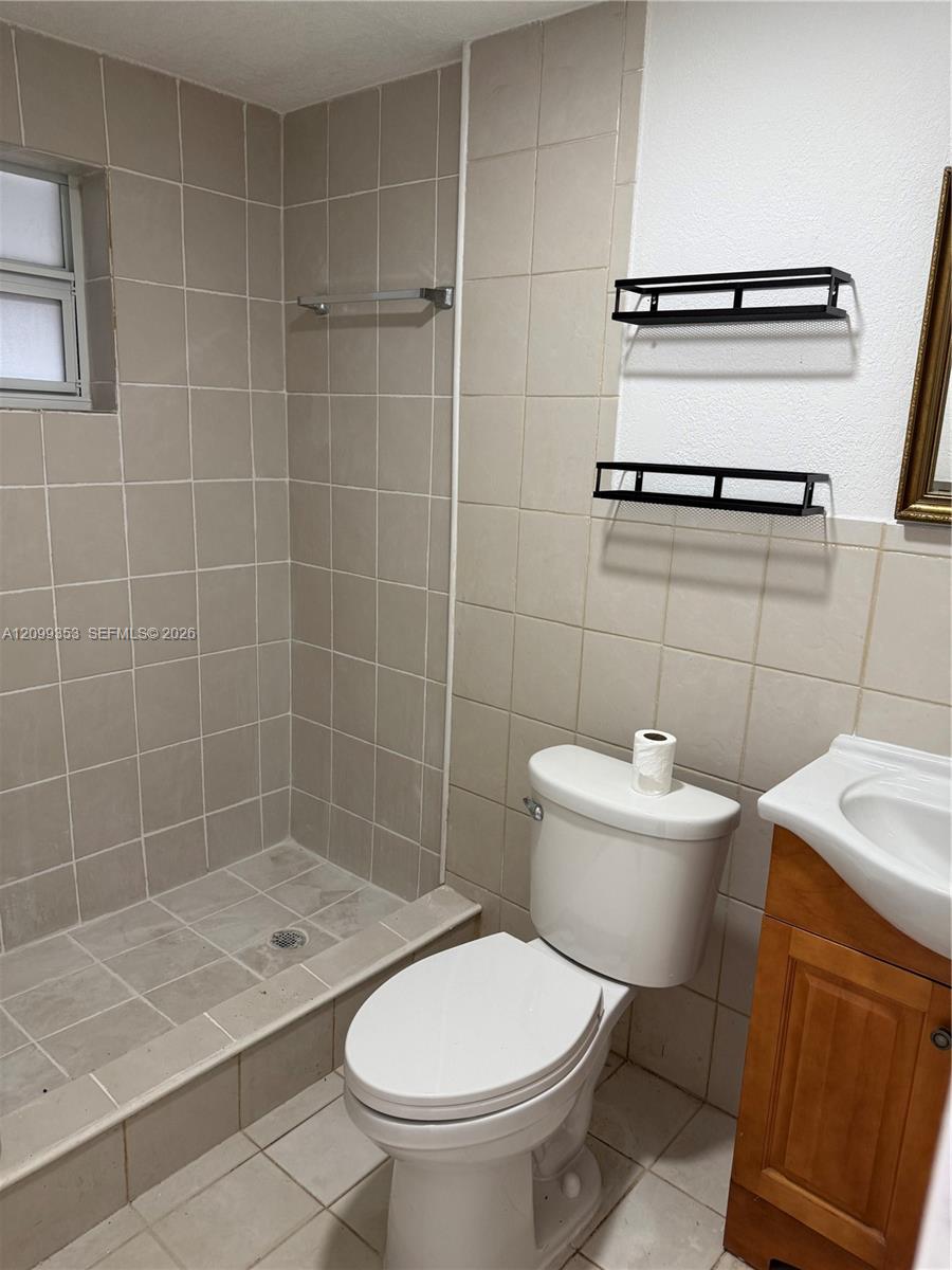 1795 Sw 16th Street 1 Property Photo 8