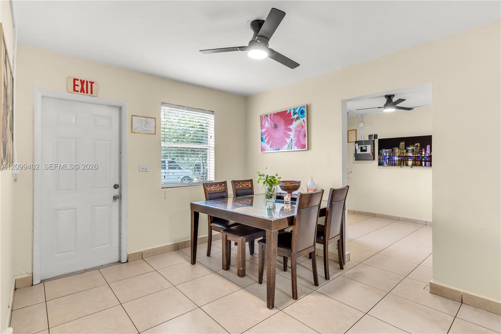 17010 Sw 100th Avenue Property Photo 6