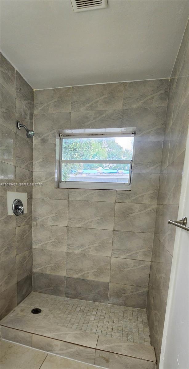 61 Ne 67th Street 1 Property Photo 12