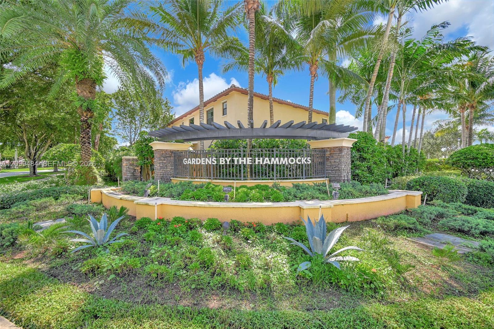 A12099484 Property Photo 1