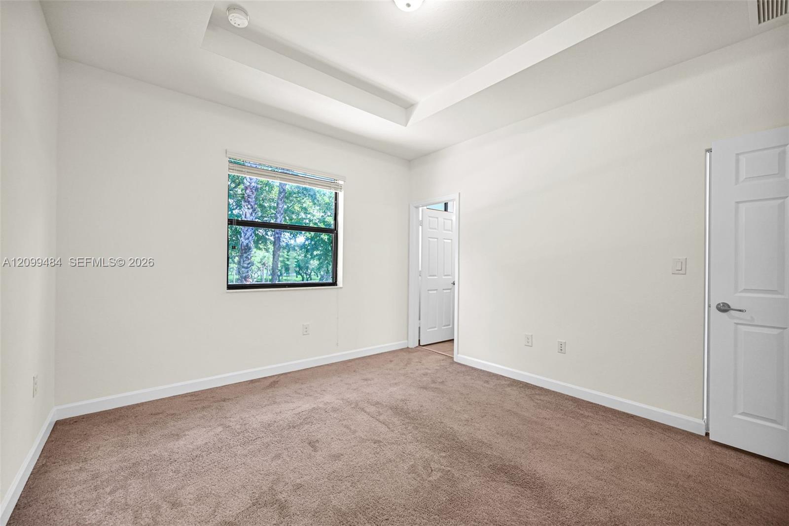 A12099484 Property Photo 25