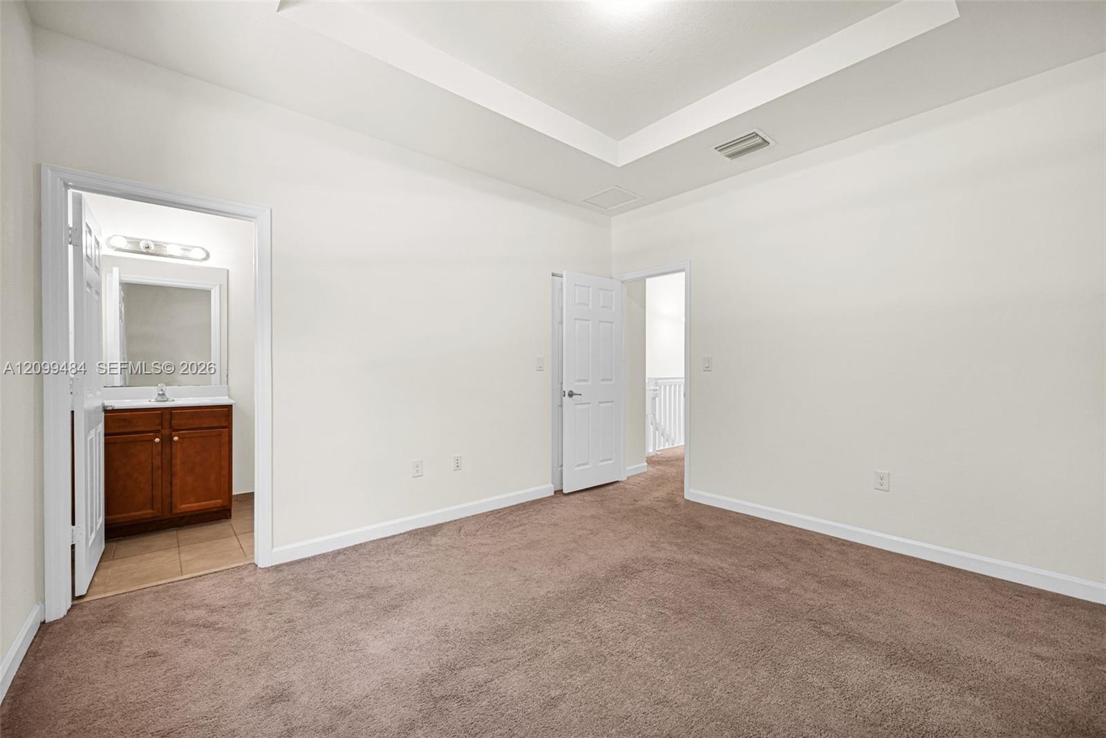 A12099484 Property Photo 27