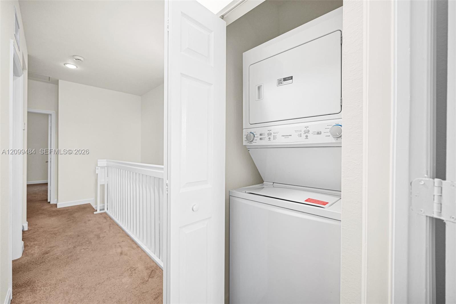 A12099484 Property Photo 32