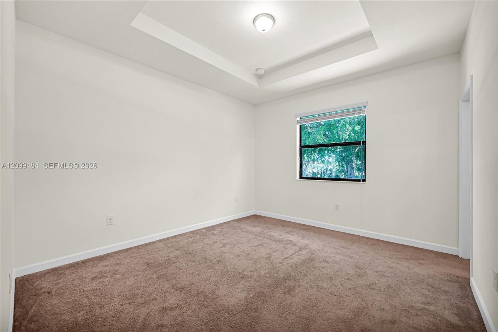 A12099484 Property Photo 33