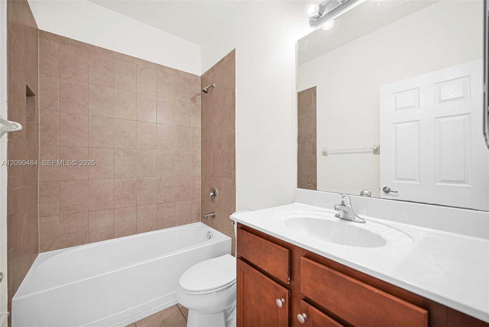 A12099484 Property Photo 39
