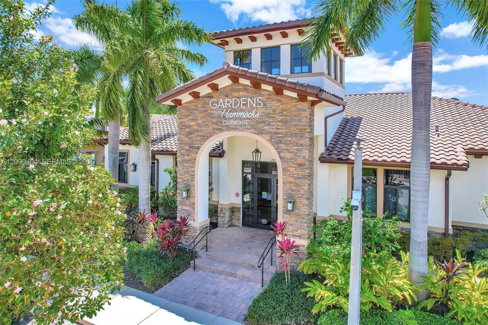 A12099484 Property Photo 41