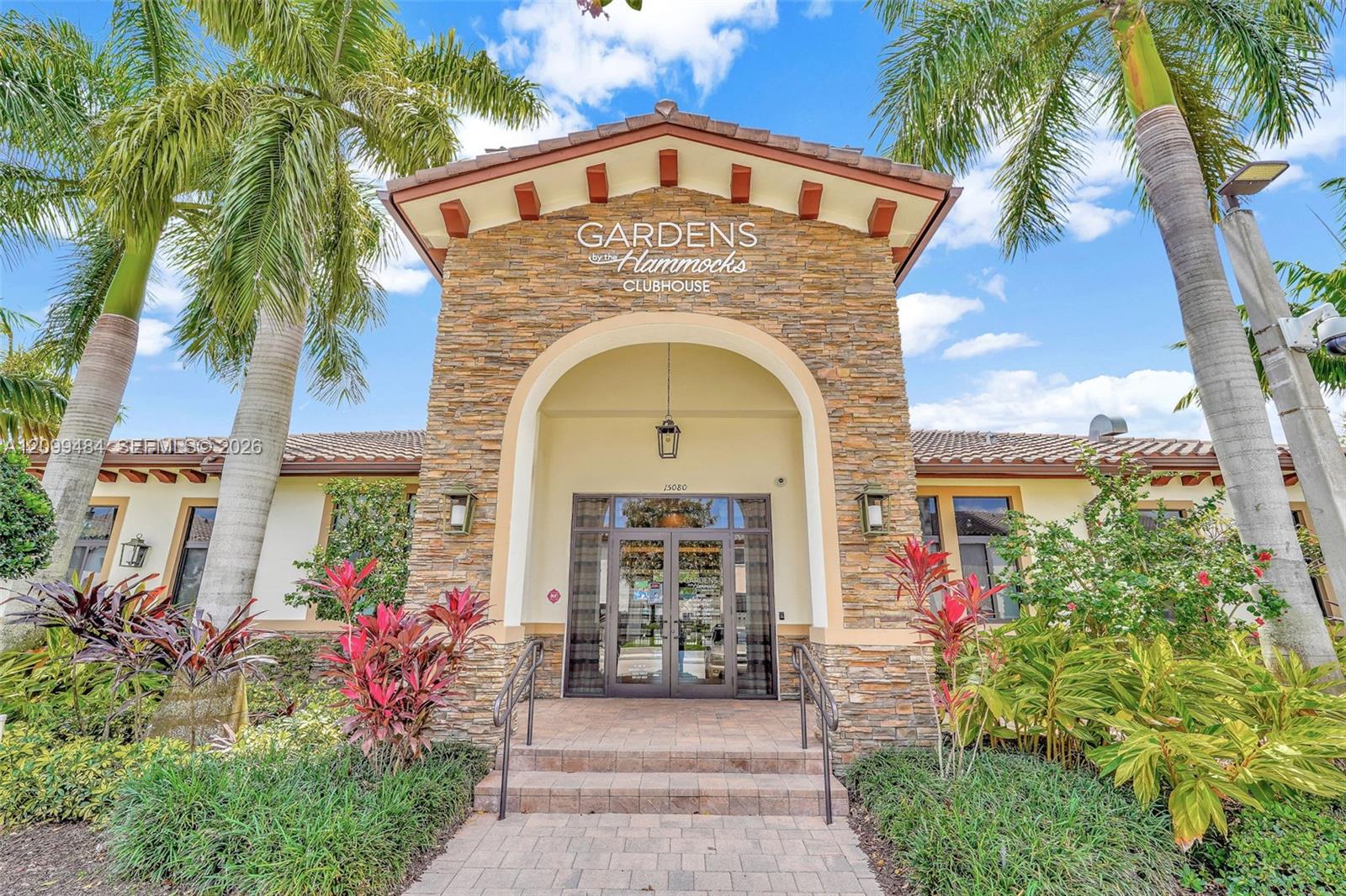A12099484 Property Photo 42