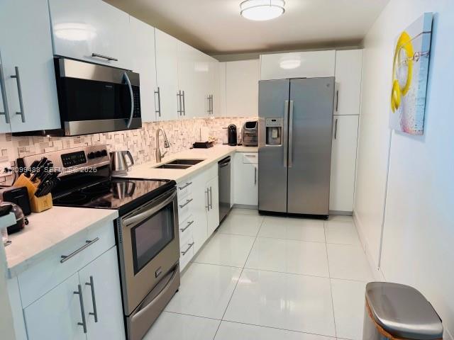 7501 E Treasure Drive 7d Property Photo 3