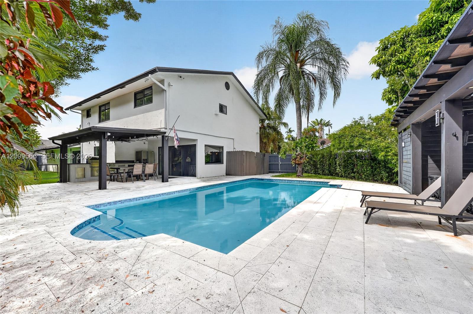10411 Sw 146th Place Property Photo 1