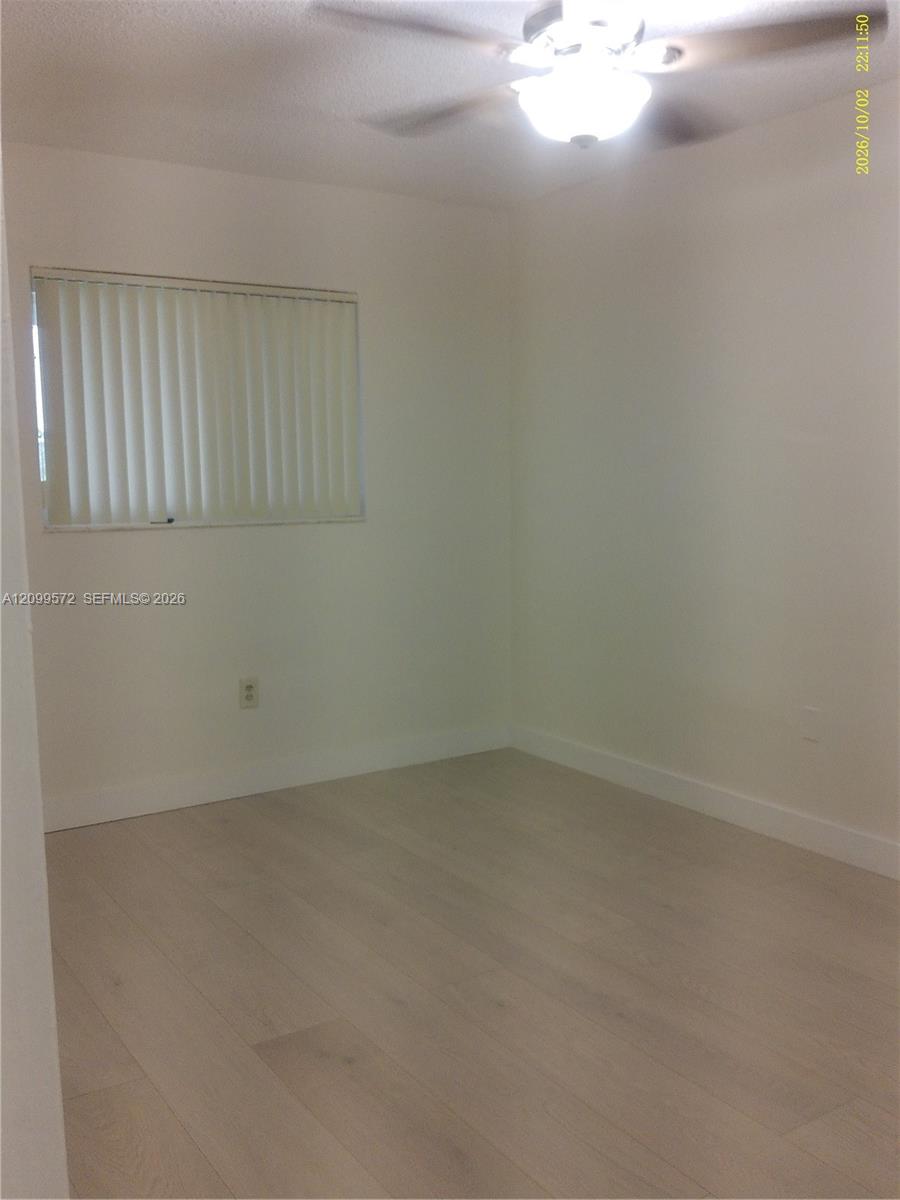 A12099572 Property Photo 5