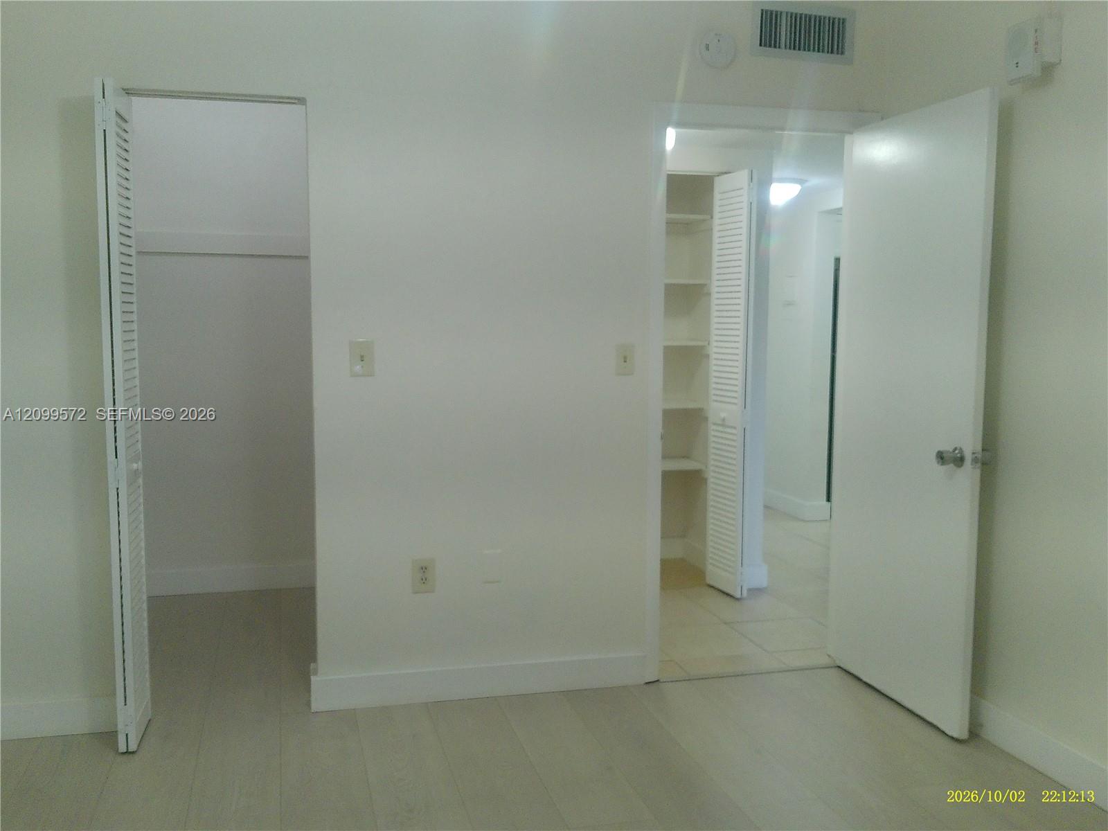 A12099572 Property Photo 6