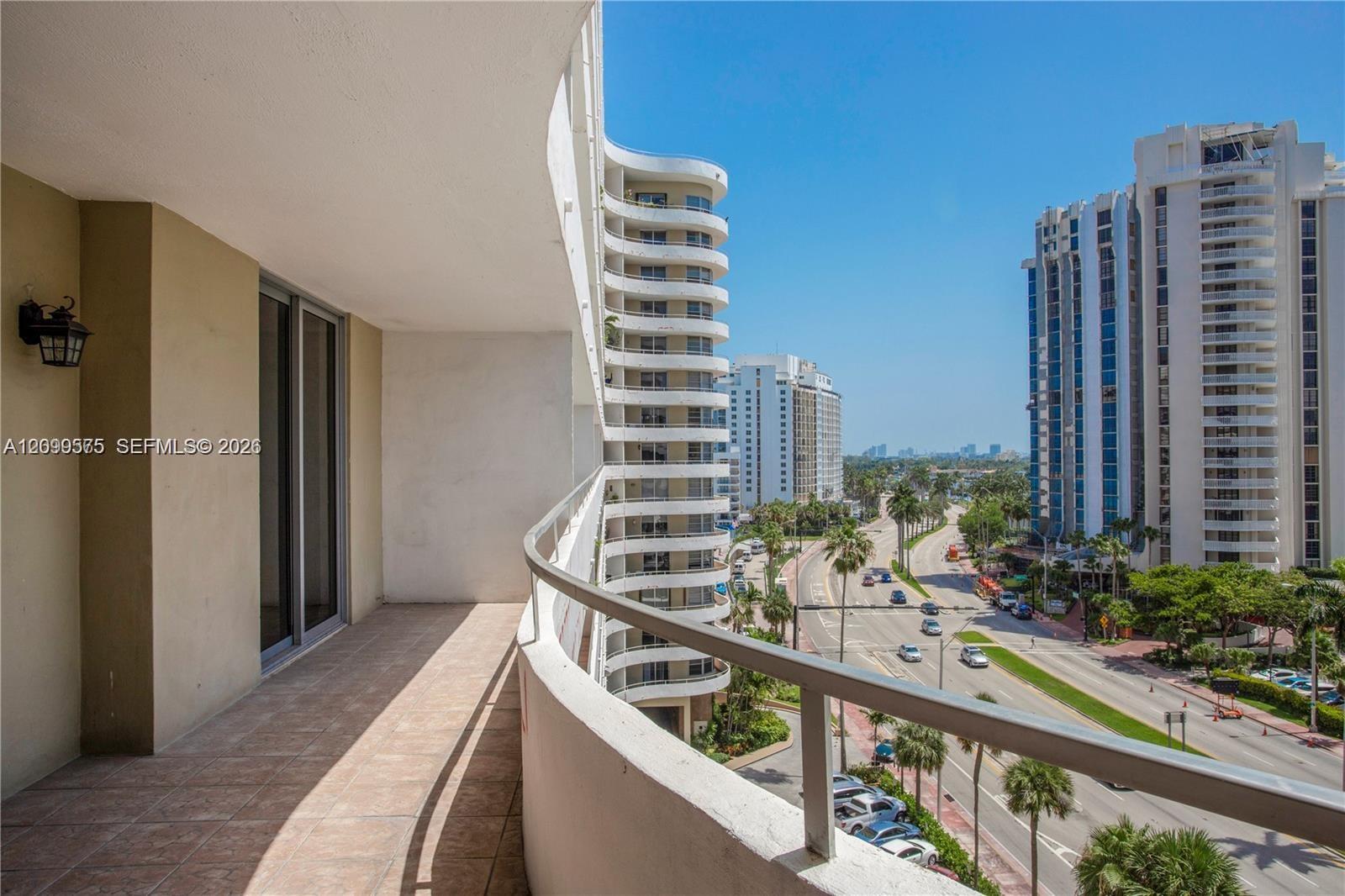 A12099575 Property Photo 35
