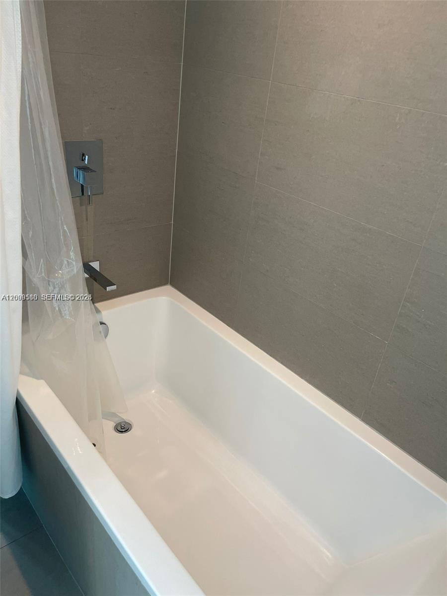 1080 Brickell Avenue 3609 Property Photo 14