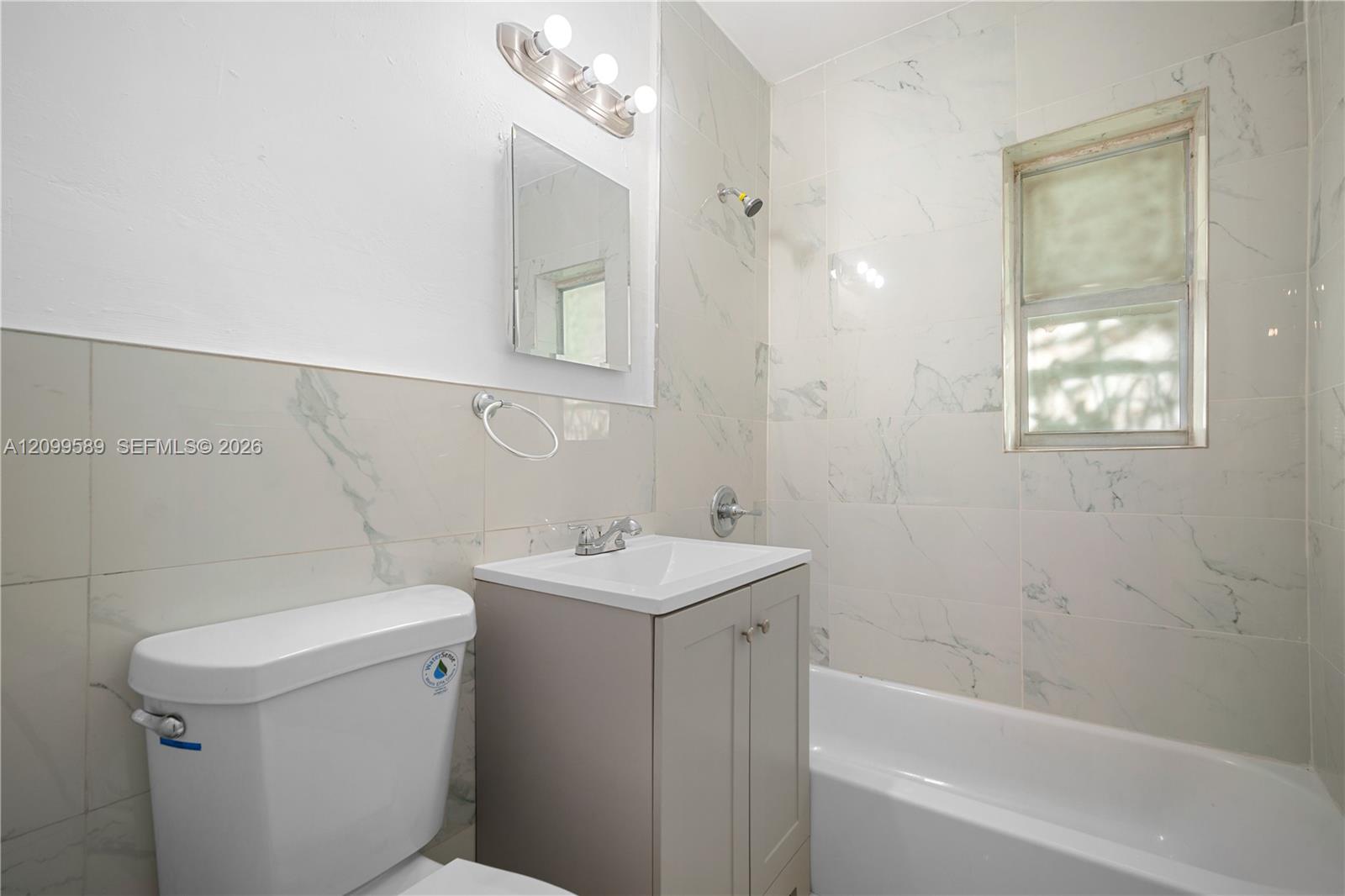 245 Ne 53 Street 4 Property Photo 13