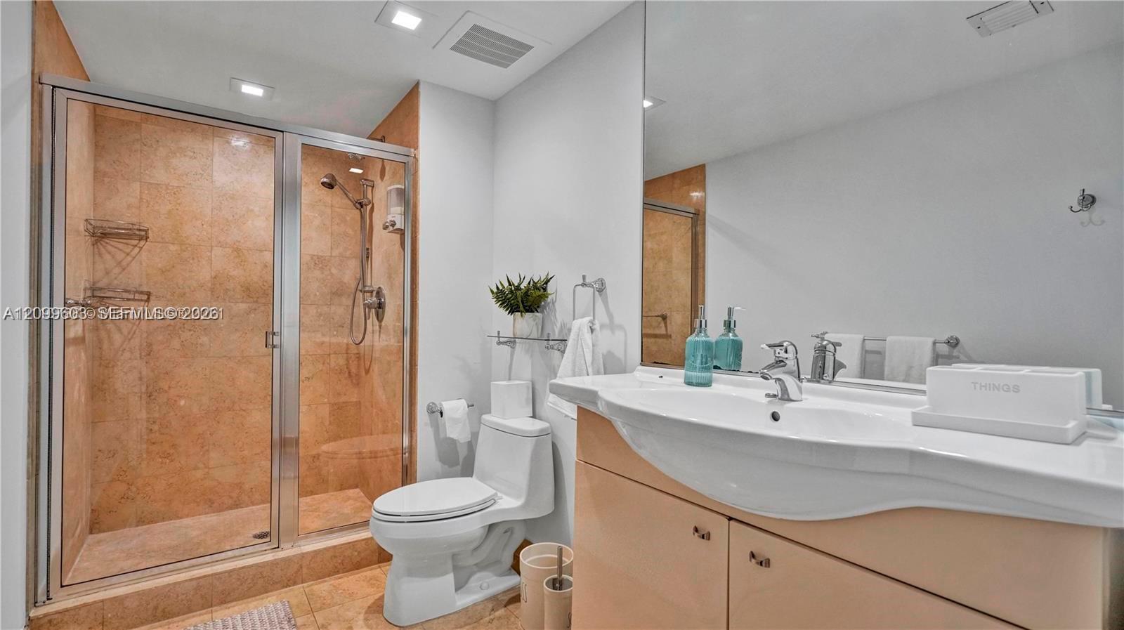 1830 S Ocean Drive 2209 Property Photo 13