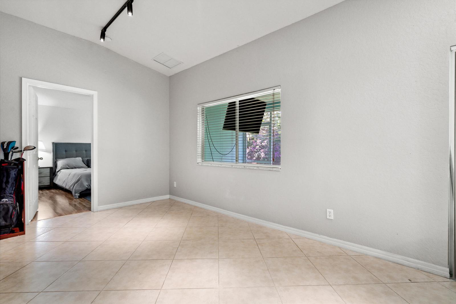 1924 Sw Jamesport Drive 1924 Property Photo 14