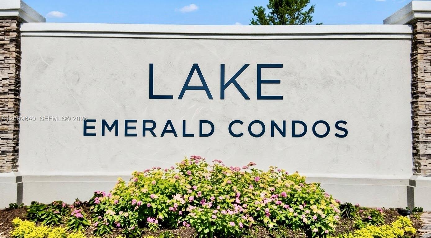 112 Lake Emerald Drive 109 Property Photo 1