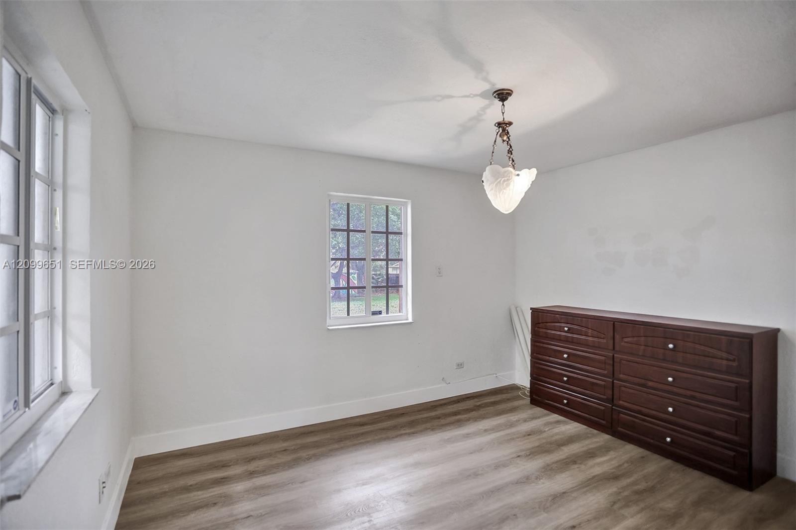 1699 Ne 157th Terrace Property Photo 28
