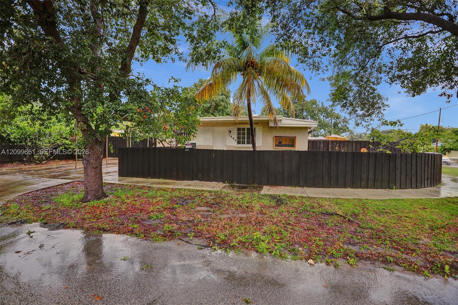1699 Ne 157th Terrace Property Photo 42