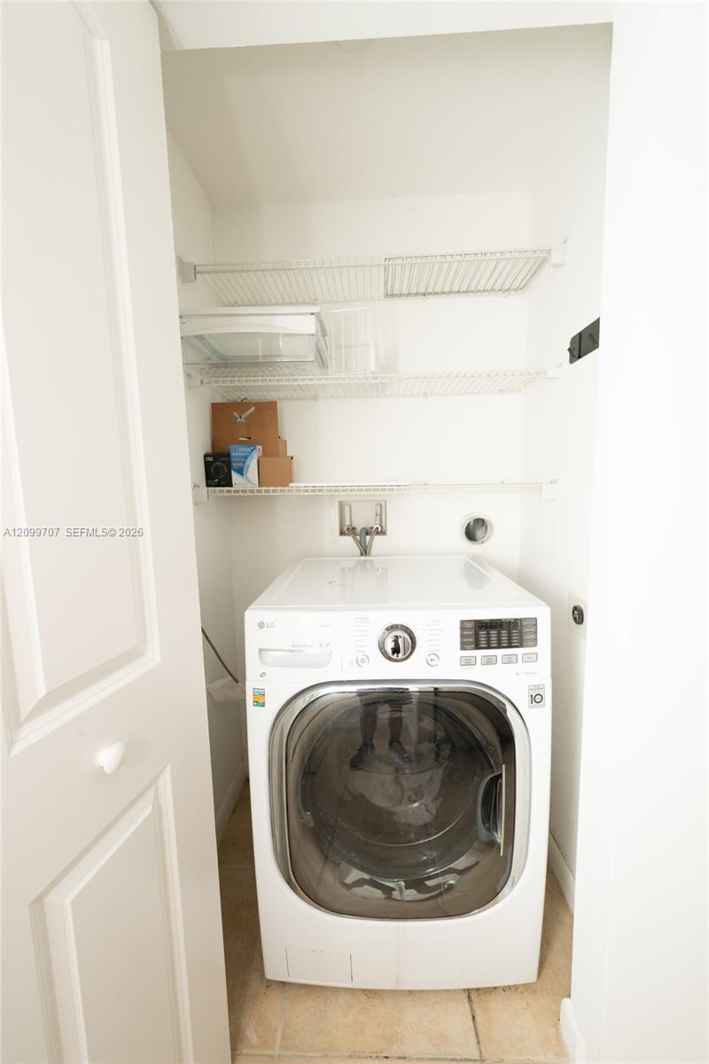 7350 Sw 89th Street 817s Property Photo 19