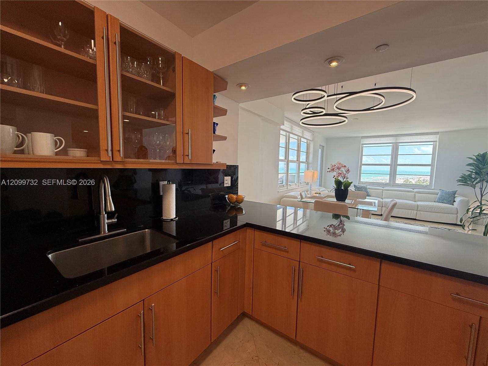 100 Lincoln Road 848 Property Photo 7