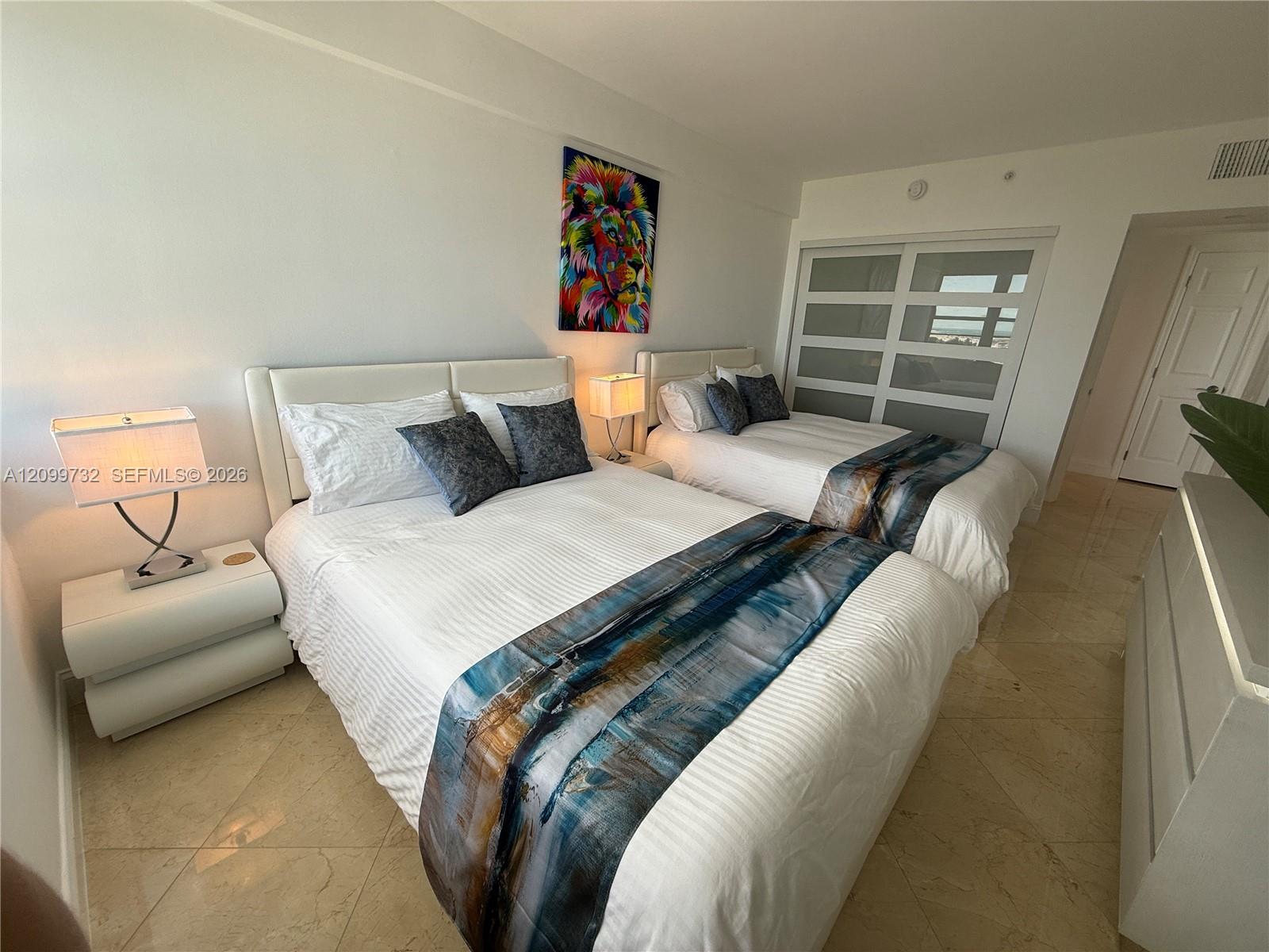 100 Lincoln Road 848 Property Photo 14