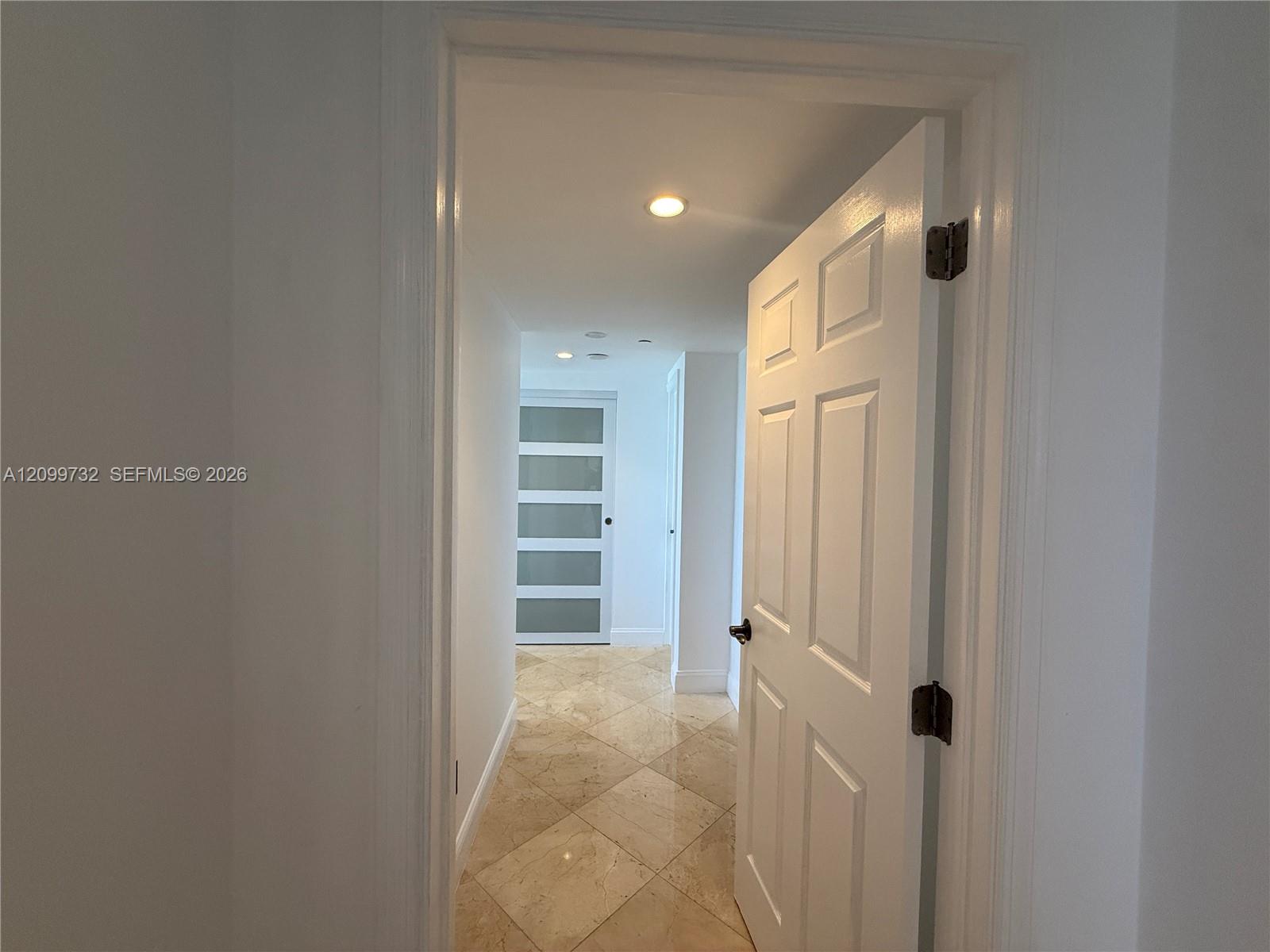 100 Lincoln Road 848 Property Photo 18