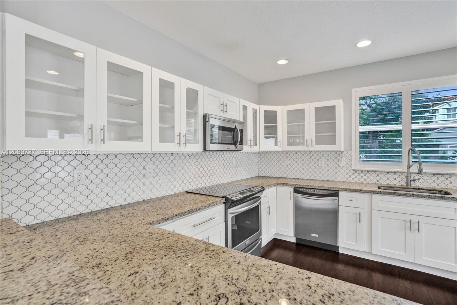 1620 Weeping Willow Way Property Photo 15