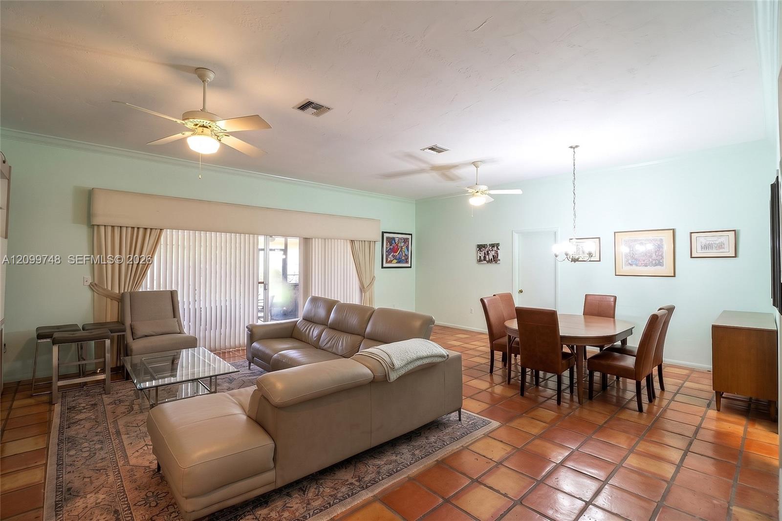 8410 Sw 16th Street Property Photo 4