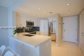 701 Brickell Key Boulevard 1101 Property Photo 5