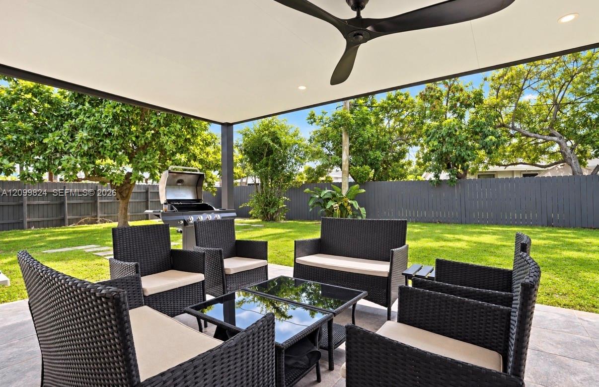 3632 Sw 17th Street Property Photo 5