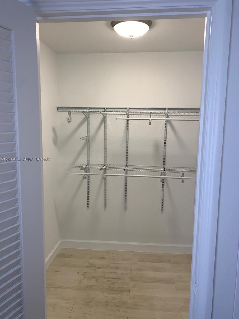 2525 Polk Street 3 Property Photo 7