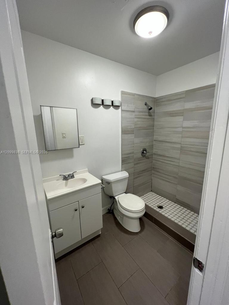 2525 Polk Street 3 Property Photo 11
