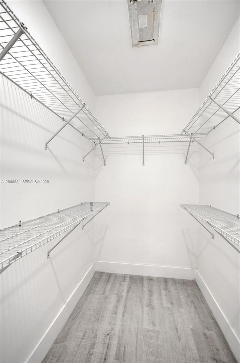 16911 Ne 6th Avenue Property Photo 40