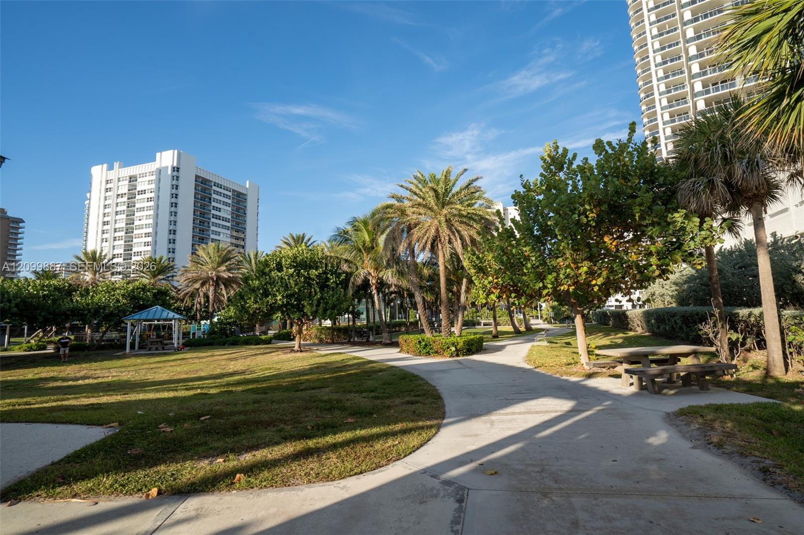 1849 S Ocean Drive 1509 Property Photo 7