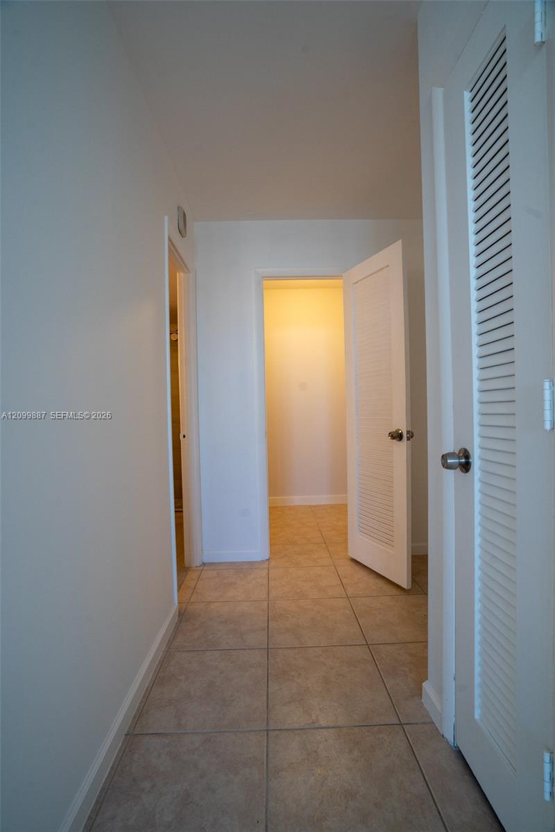 1849 S Ocean Drive 1509 Property Photo 28