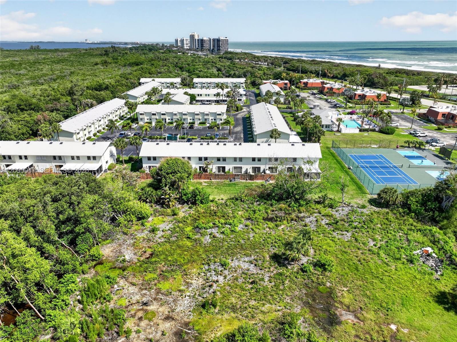 9425 S Ocean Drive 67 Property Photo 60