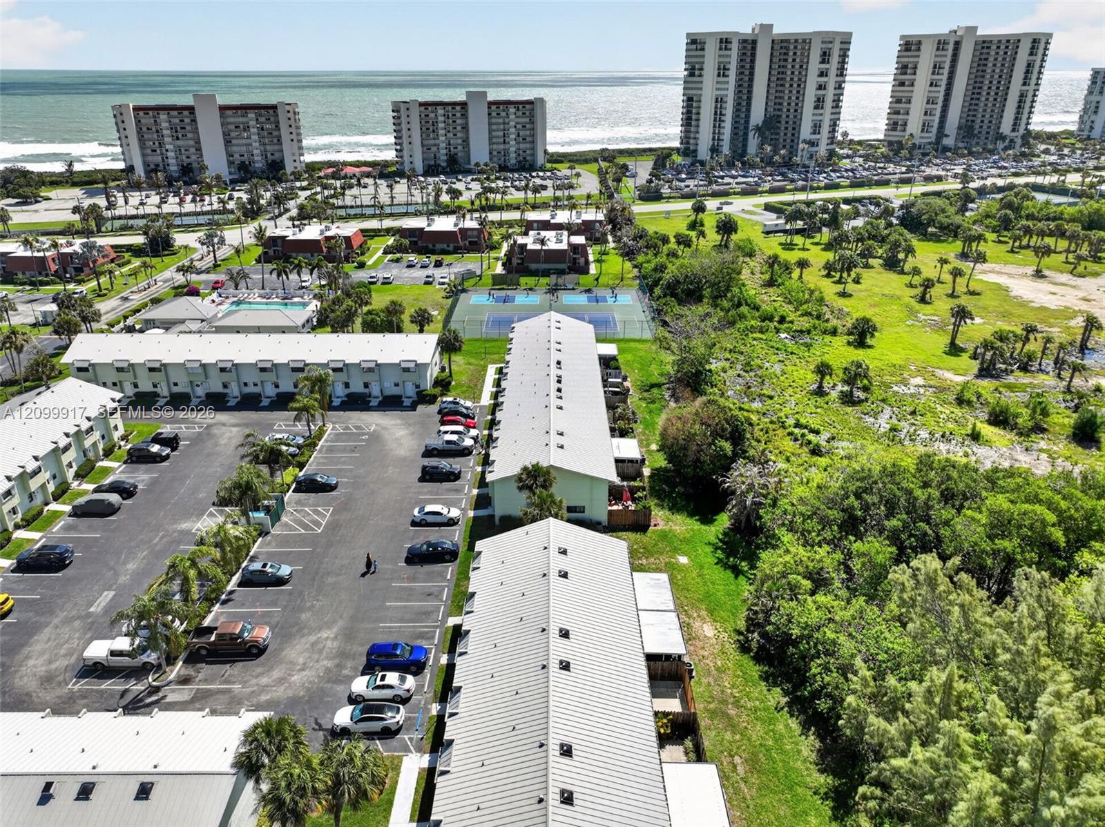 9425 S Ocean Drive 67 Property Photo 66