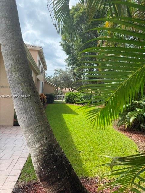 A12099943 Property Photo 7