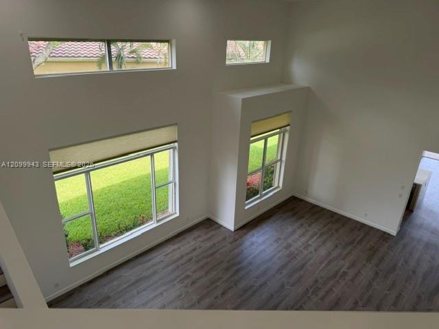 A12099943 Property Photo 8