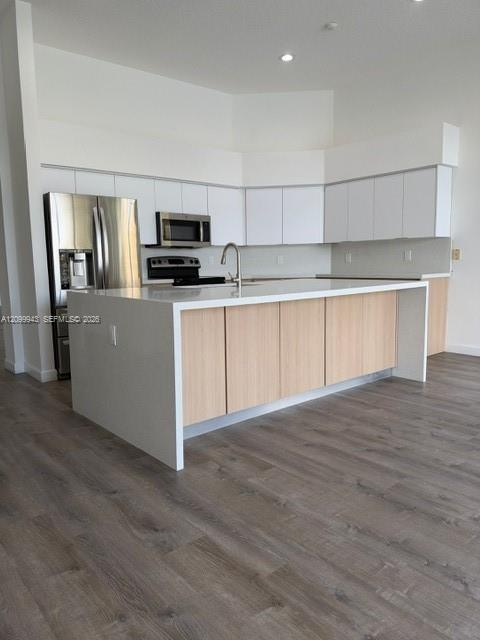 A12099943 Property Photo 13