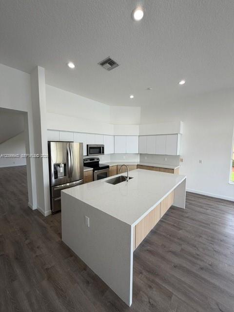 A12099943 Property Photo 14