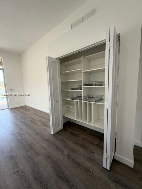 A12099943 Property Photo 16