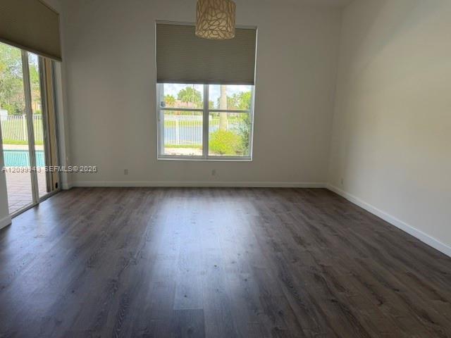 A12099943 Property Photo 19