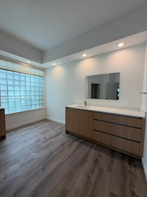 A12099943 Property Photo 23