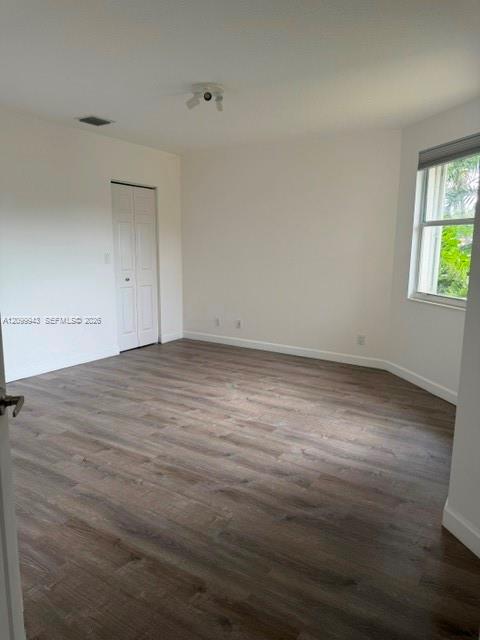 A12099943 Property Photo 32