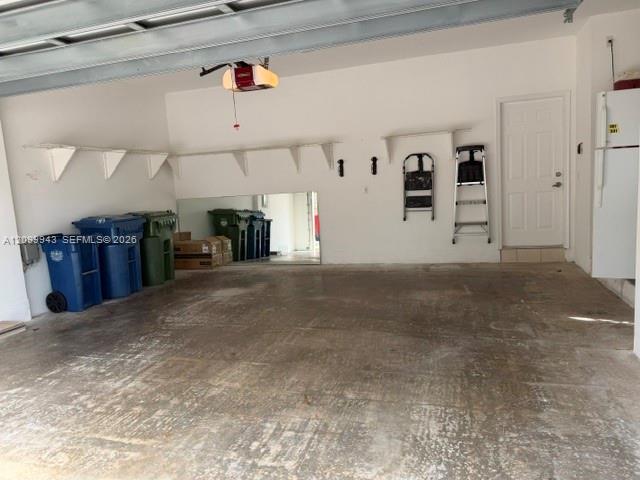 A12099943 Property Photo 37