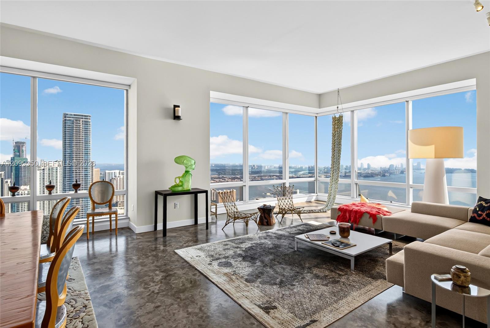 1425 Brickell Avenue 60e Property Photo 1