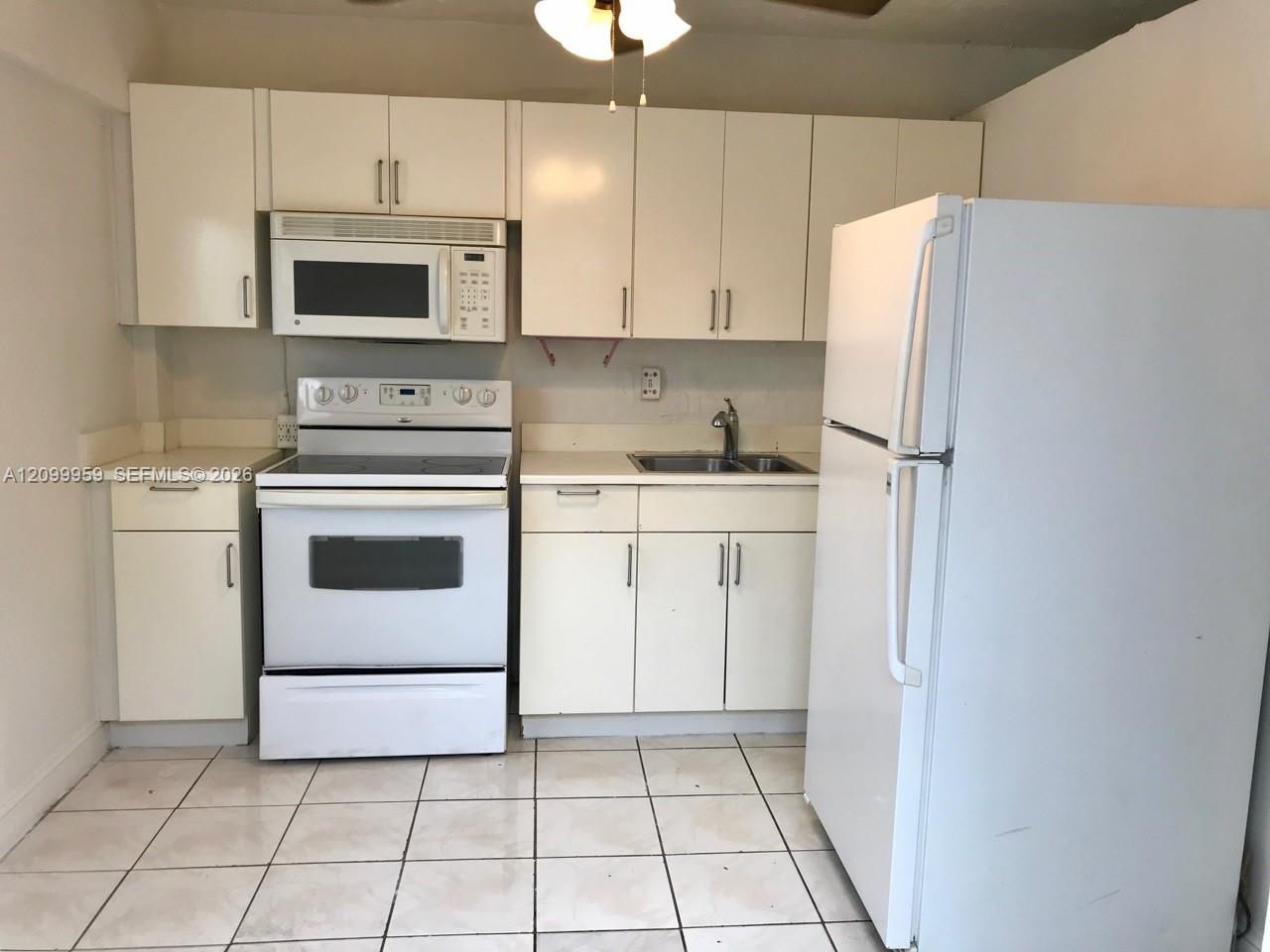 A12099959 Property Photo 1